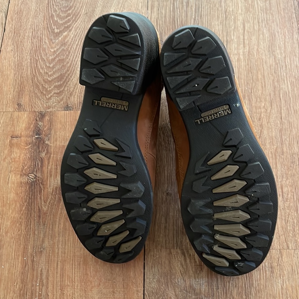 Merrell heeled Boot - Picture 4 of 4